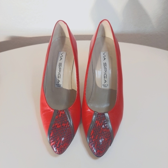 Via Spiga Vintage Red Leather Heels - Picture 4 of 12